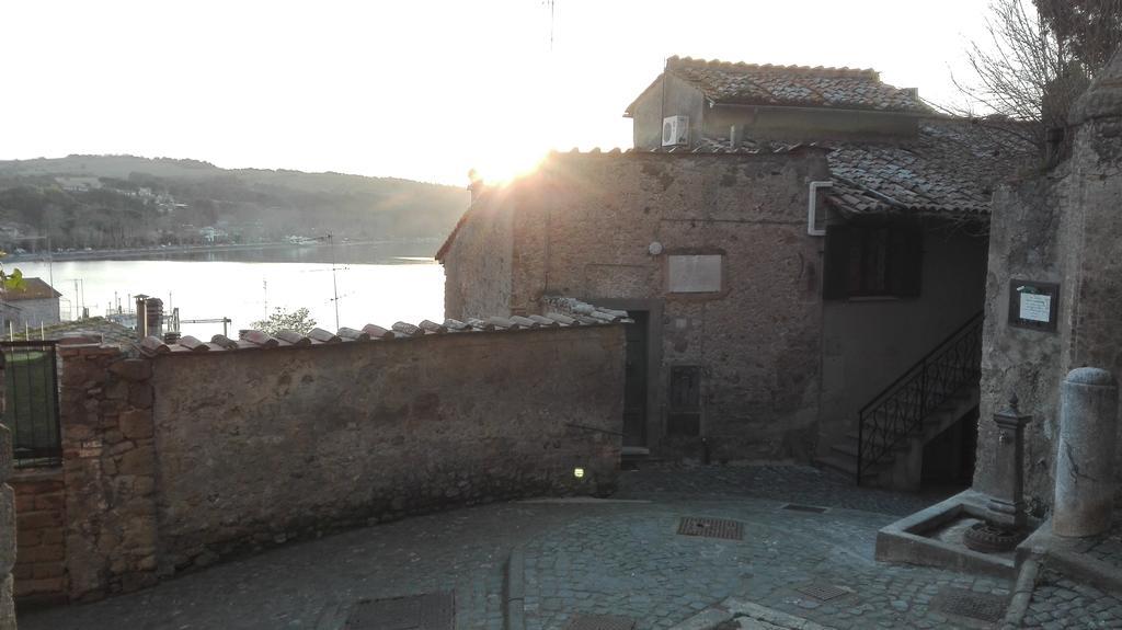 La Torretta Del Lago Villa Anguillara Sabazia Eksteriør bilde